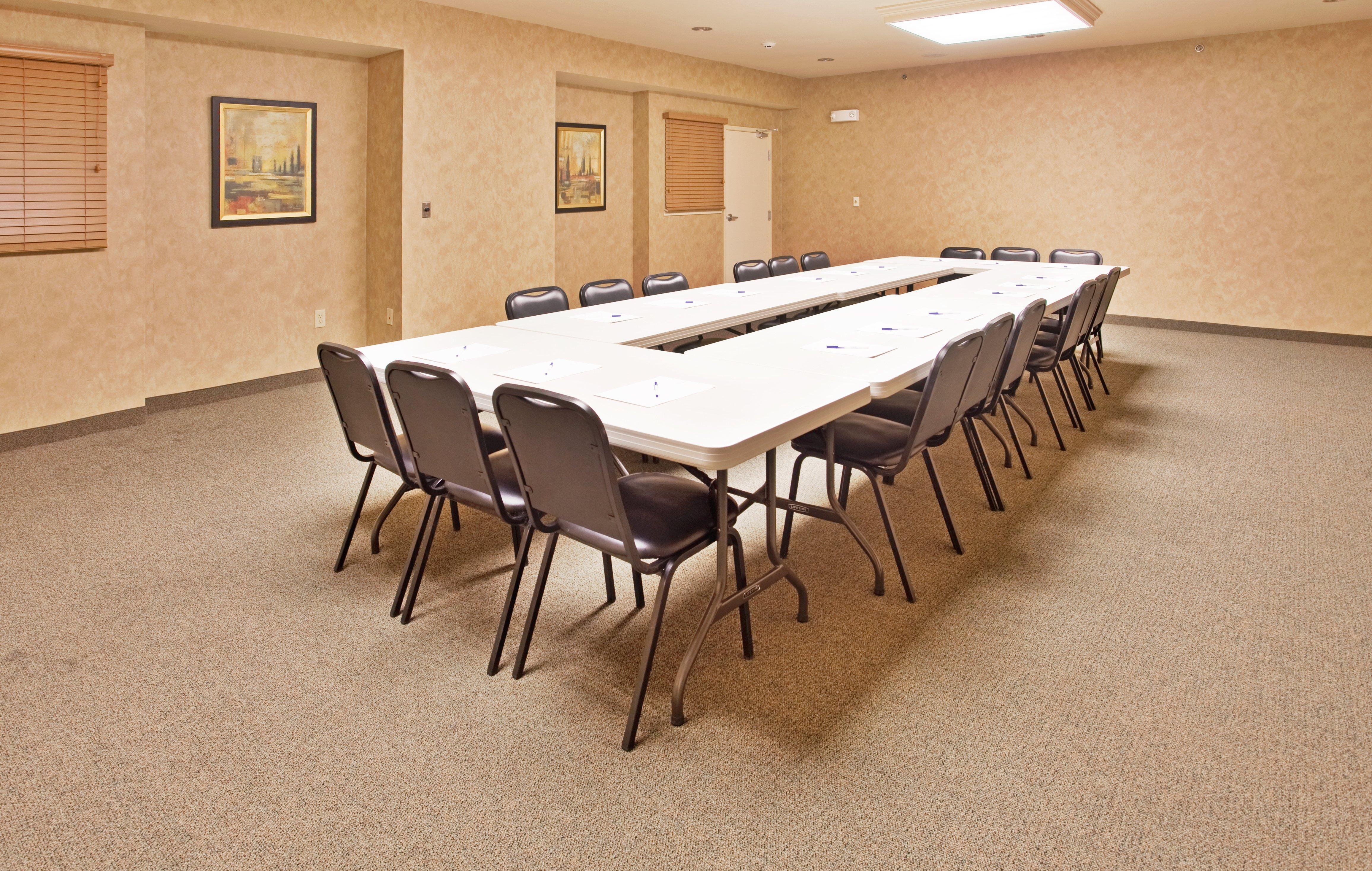 Candlewood Suites Joplin By Ihg Facilities photo