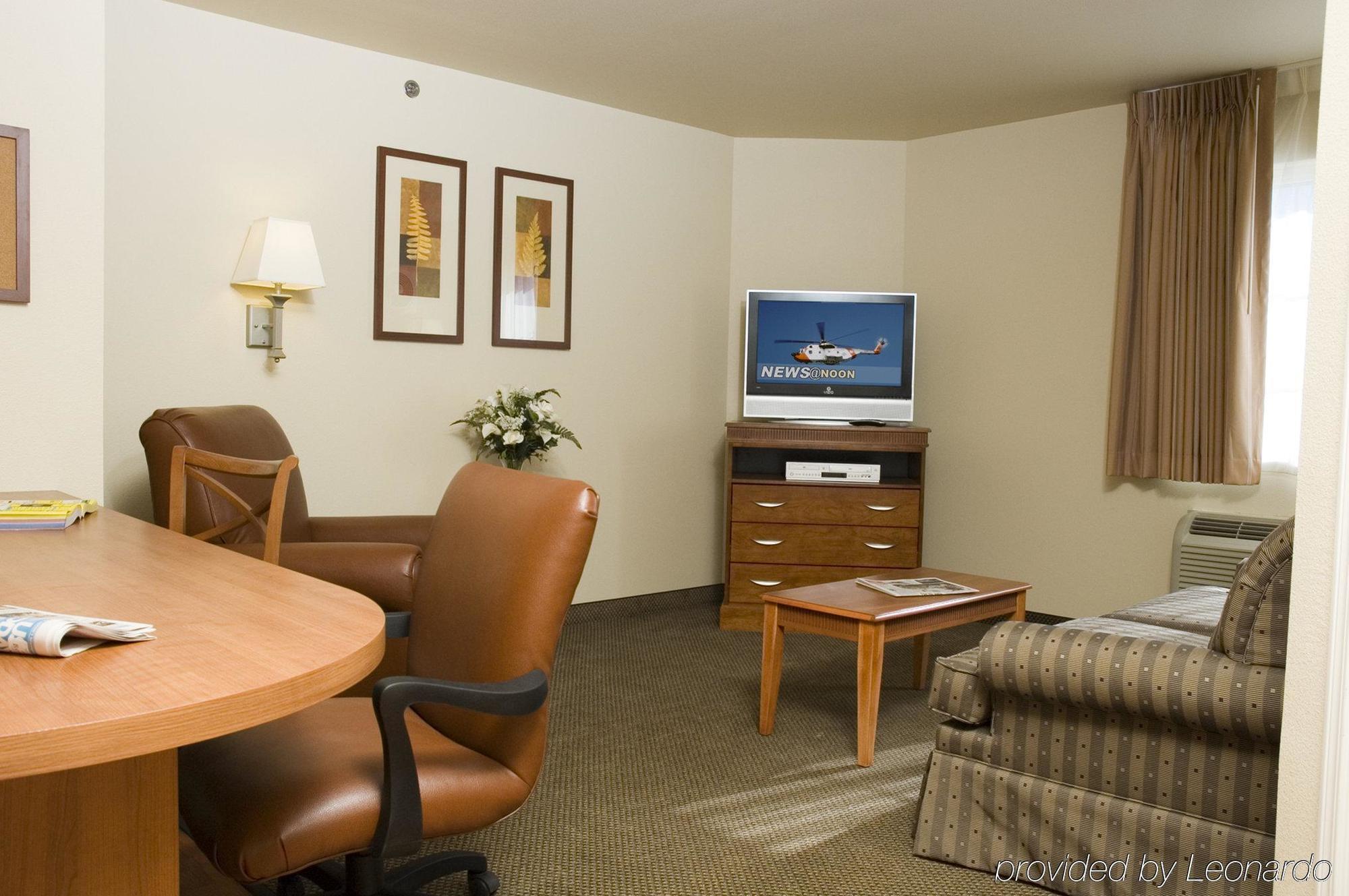 Candlewood Suites Joplin By Ihg Exterior photo